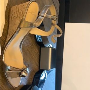 Alexandre Birman Noelle Demi Wedge 75 Size 8